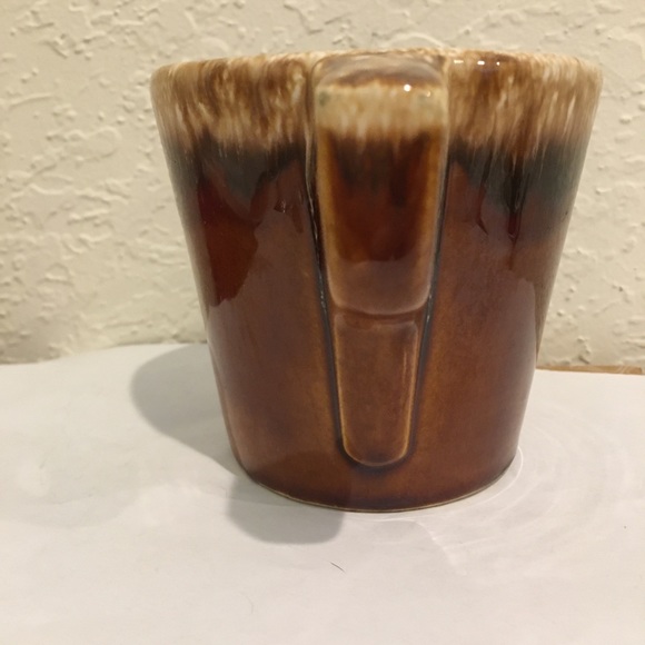 SOLD! HULL POTTERY OVENPROOF USA BROWN DRIP Mug D HANDLE - Picture 7 of 8